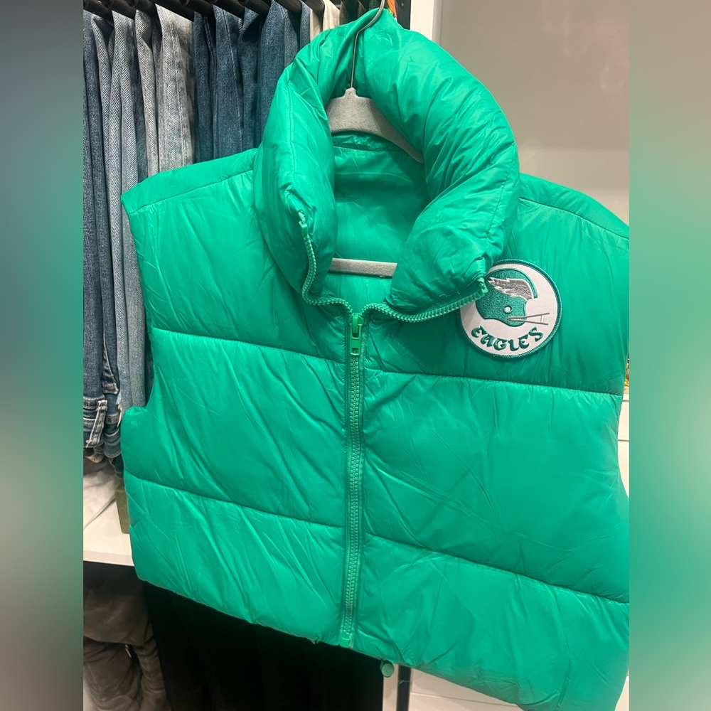 Brand New Kelly Green Eagles Puffer Vest